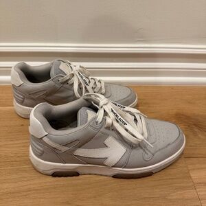Off-White Sneakers